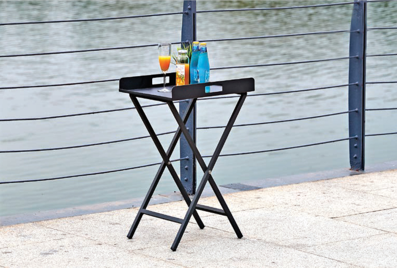 Sam Aluminum Indoor Outdoor Tray Table