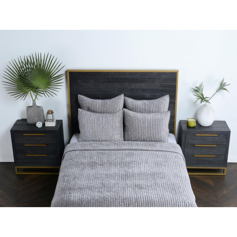 Dimitry 100% Rayon Velvet Gray Queen Quilt by Kosas Home